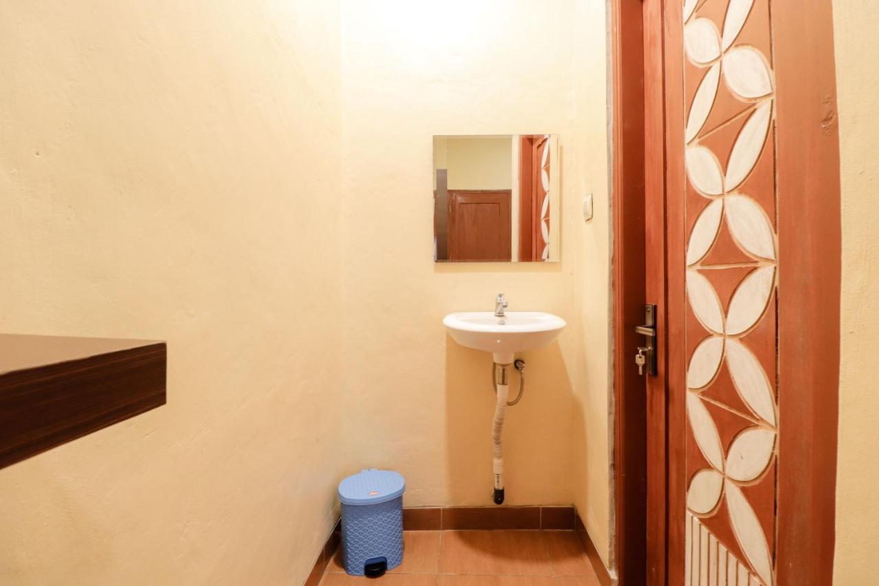 Omah Rohadi Syariah By Ndalem Beong Hotel Magelang Exterior photo