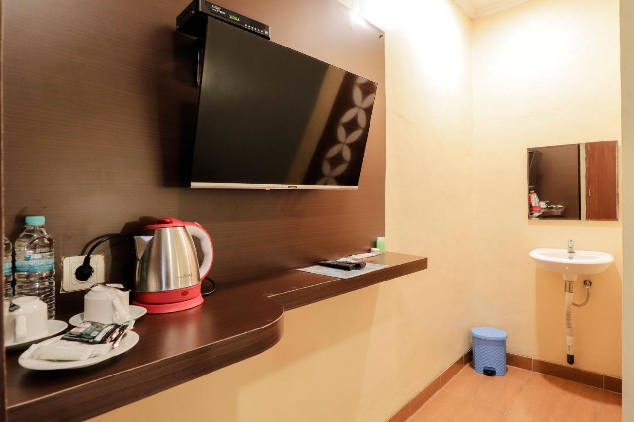 Omah Rohadi Syariah By Ndalem Beong Hotel Magelang Exterior photo